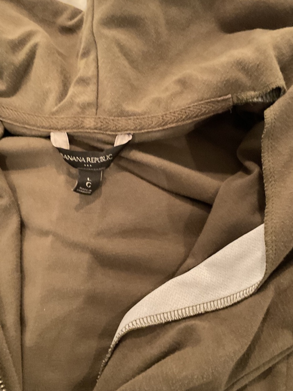 Banana Republic zip top Large